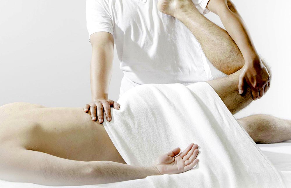 Relaxing full body massage and stretching for men in a professional studio near Dulles airport, Virginia